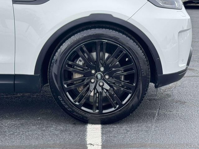 Used 2020 Land Rover Discovery HSE image 7