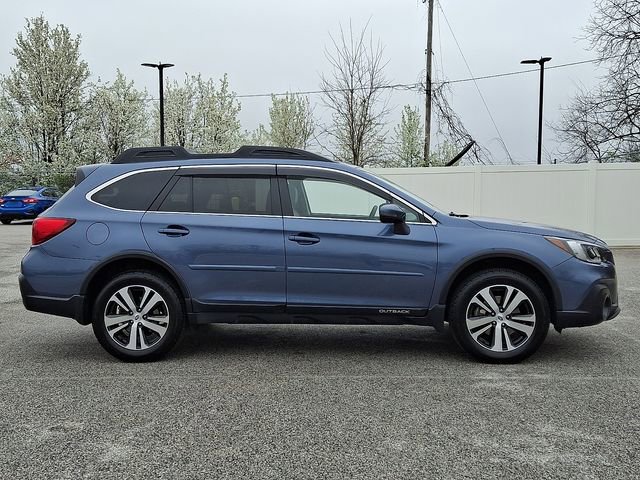 Used 2018 Subaru Outback 2.5i Limited w/ Popular Package #2 image 10