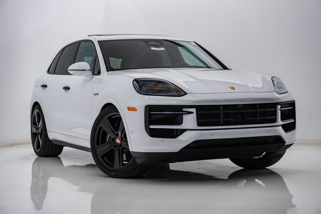 New 2026 Porsche Cayenne Coupe AWD/4WD image 8
