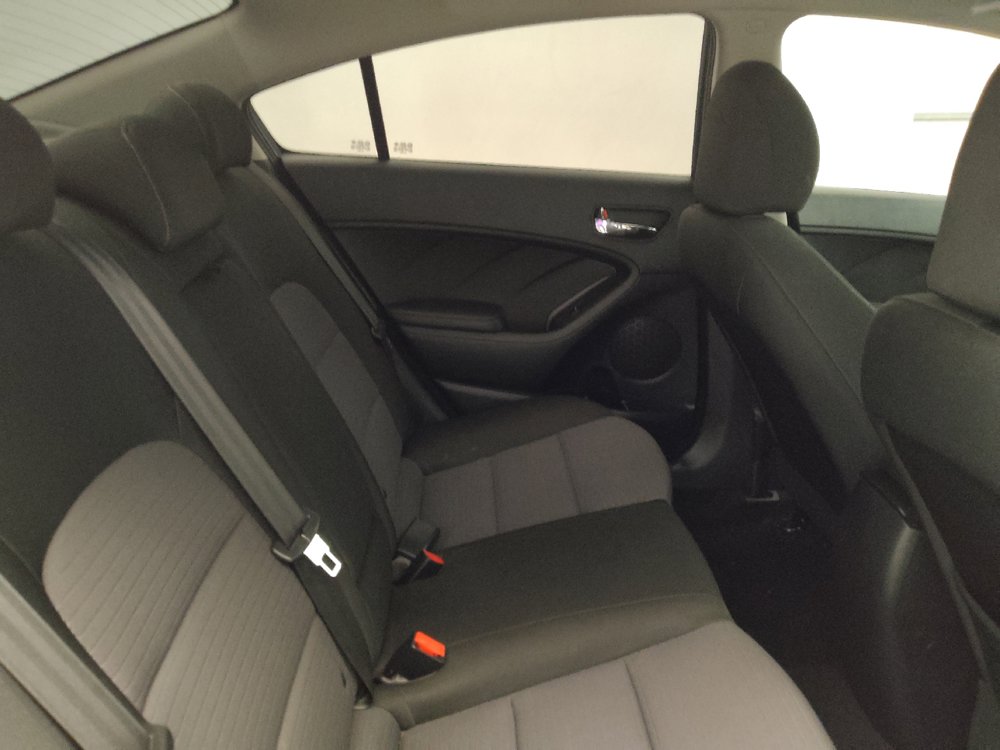 Used 2016 Kia Forte LX w/ LX Popular Plus Package FWD image 19