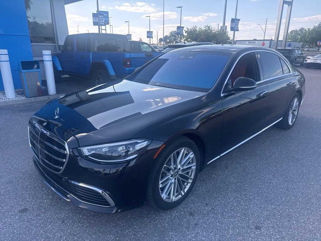 Used 2021 Mercedes-Benz S 580 4MATIC Sedan image 1