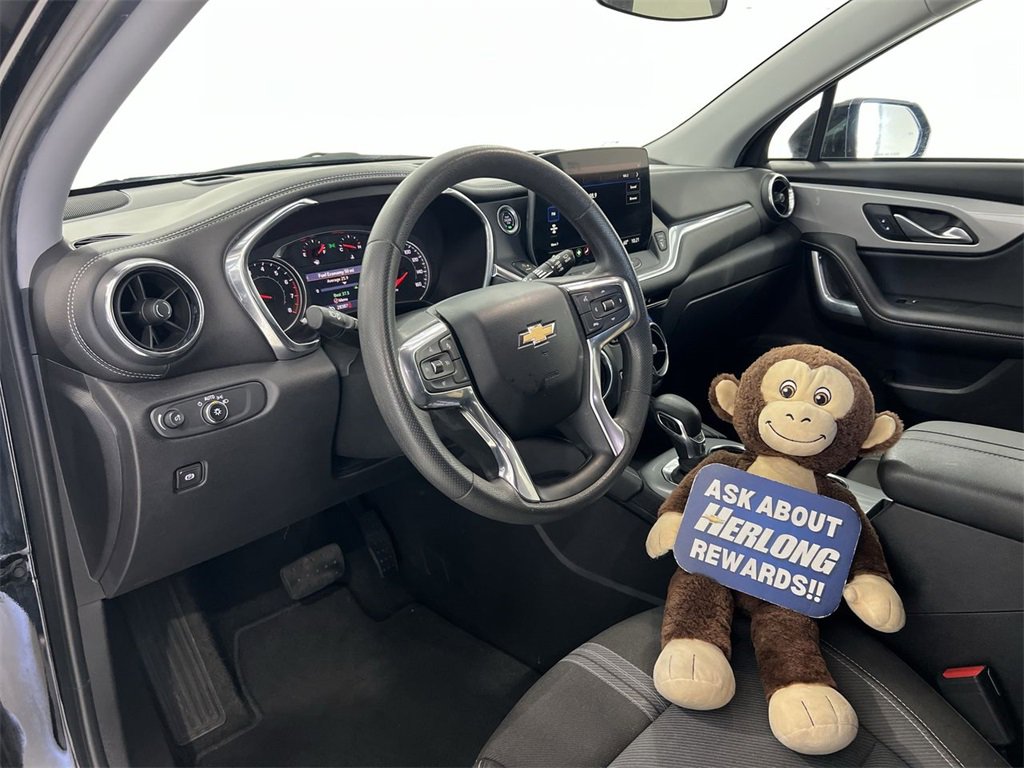 Used 2023 Chevrolet Blazer LT w/ Driver Confidence Package image 9