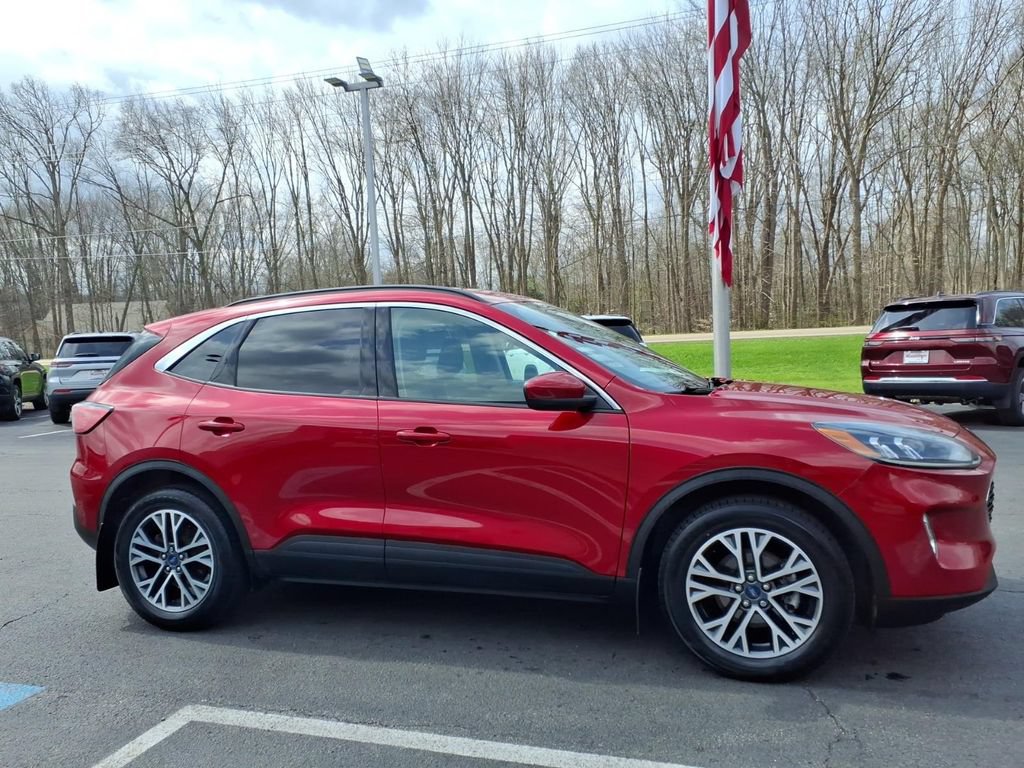 Used 2020 Ford Escape SEL AWD/4WD image 5