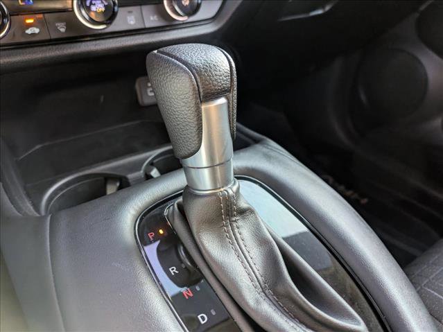 Used 2024 Honda HR-V LX image 11