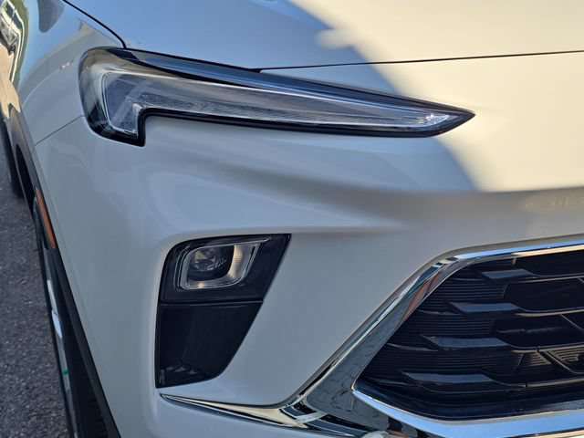 Certified 2026 Buick Encore GX Preferred FWD image 10