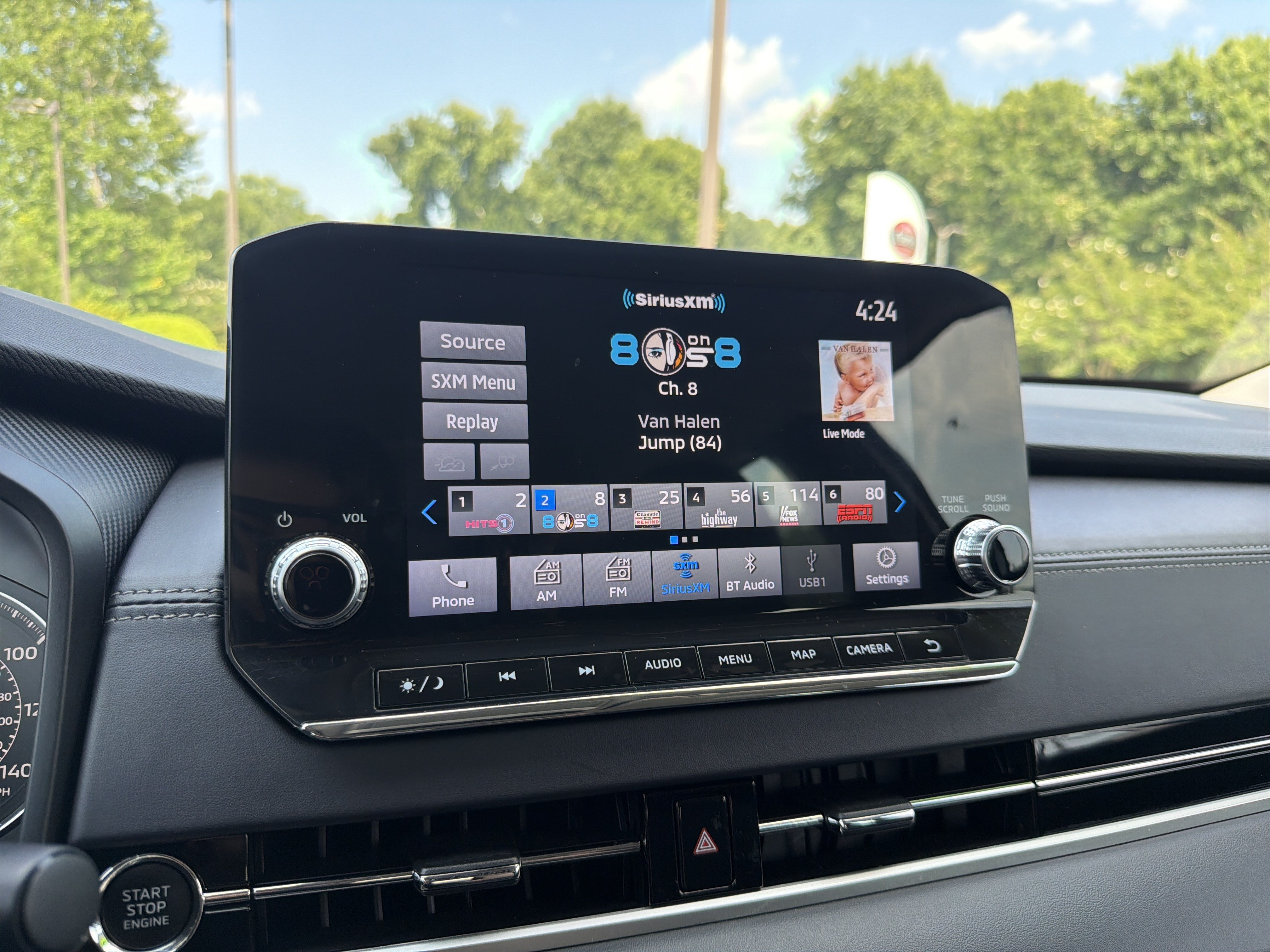 Used 2023 Mitsubishi Outlander SE FWD image 6