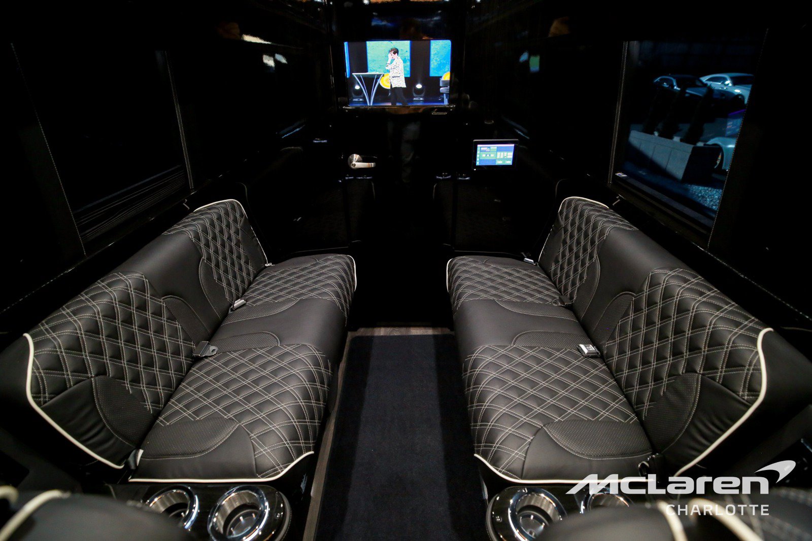 Used 2024 Mercedes-Benz Sprinter 3500 image 22