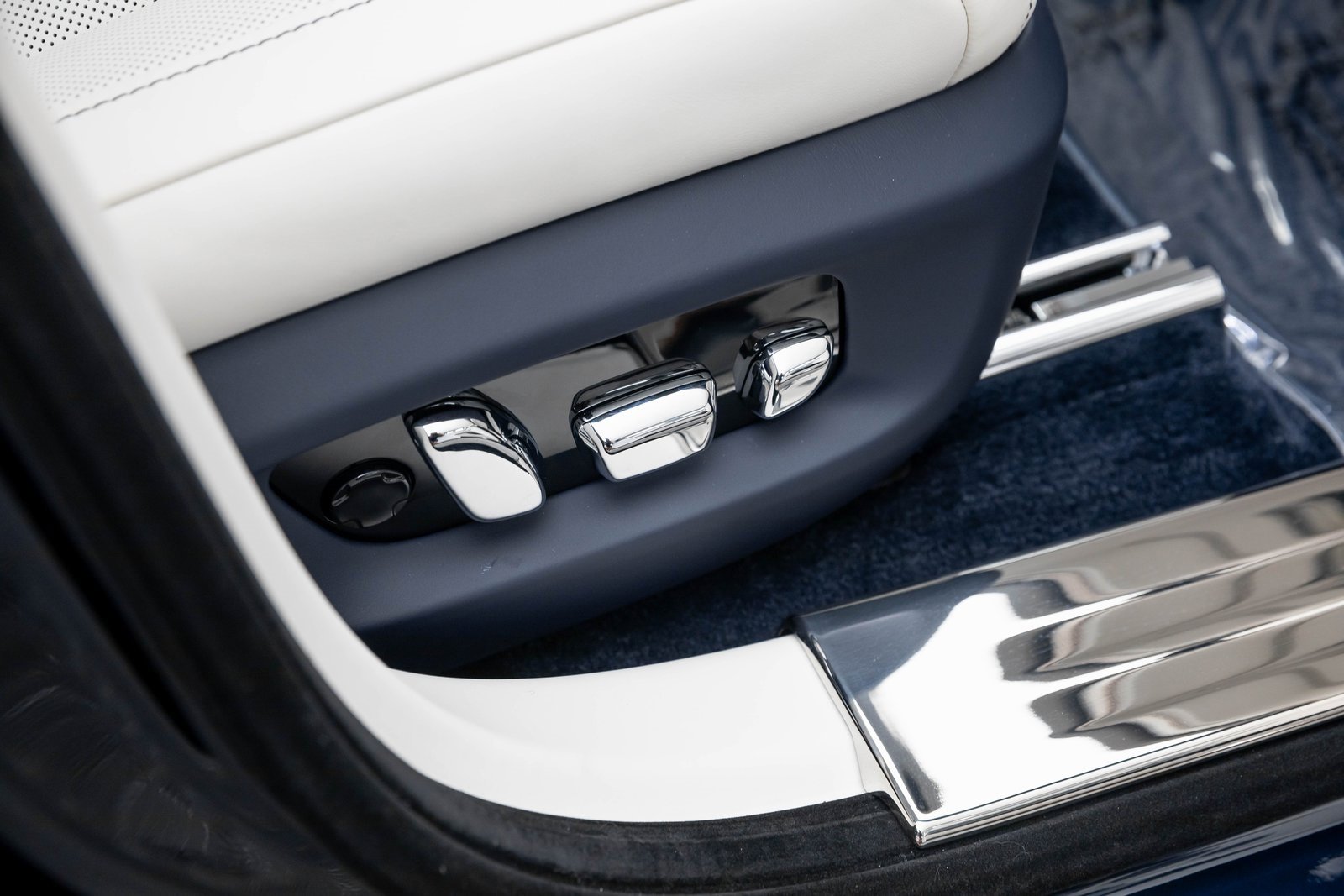 New 2026 Rolls-Royce Ghost image 39