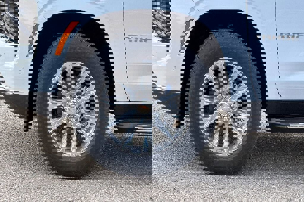 New 2026 Chevrolet Tahoe Premier w/ Sun And Tow Package image 27