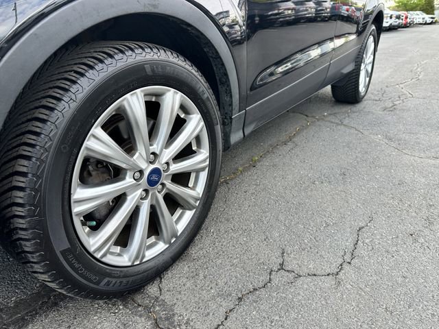 Certified 2018 Ford Escape Titanium image 12