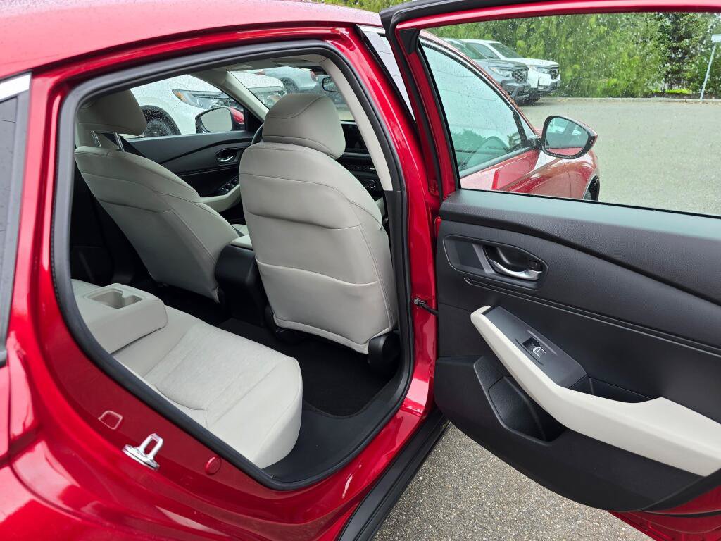 Certified 2024 Honda Accord EX image 13