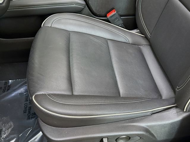 Used 2025 GMC Yukon XL Elevation w/ Elevation Premium Package image 20