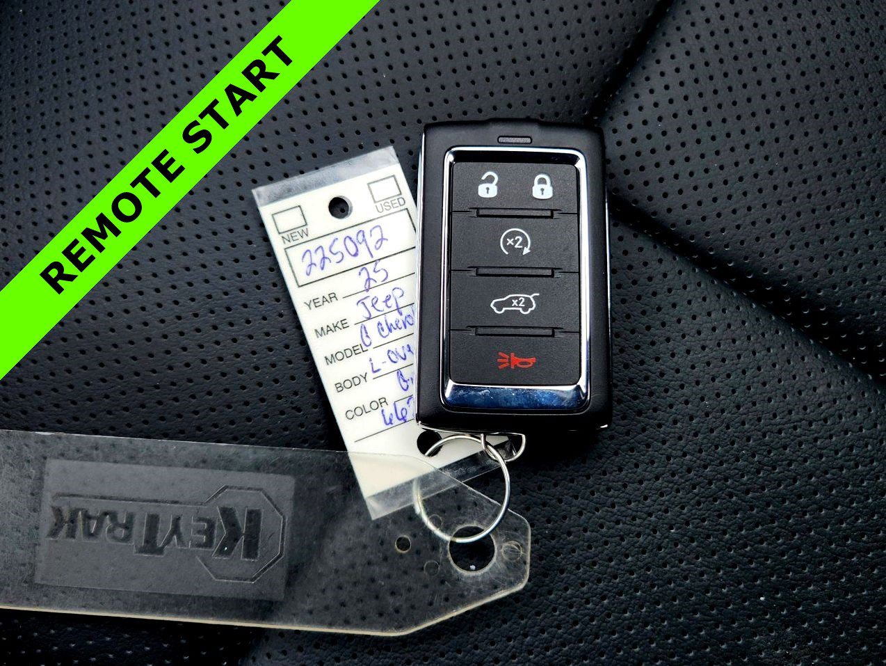 New 2025 Jeep Grand Cherokee L Overland w/ Luxury Tech Group IV image 34