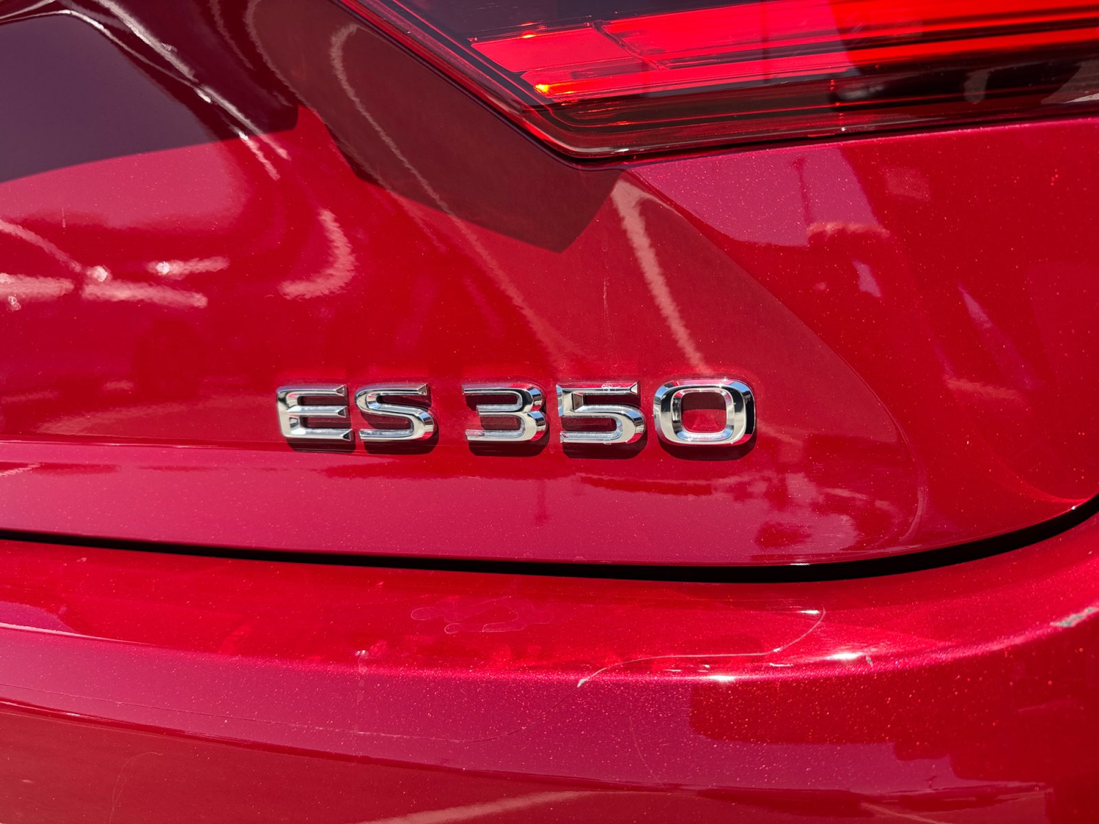 Used 2018 Lexus ES 350 w/ Navigation System Package image 23