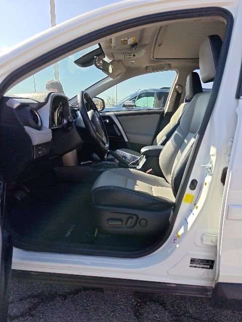 Used 2018 Toyota RAV4 Limited w/ Protection Package image 6