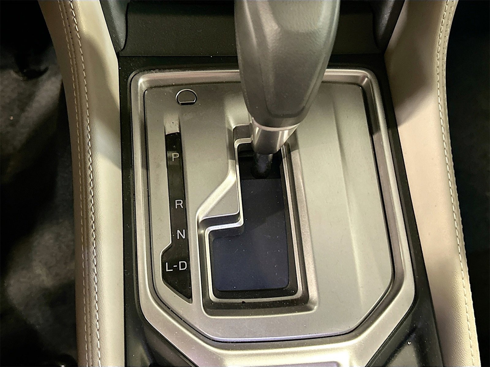 Used 2024 Subaru Forester Base image 16