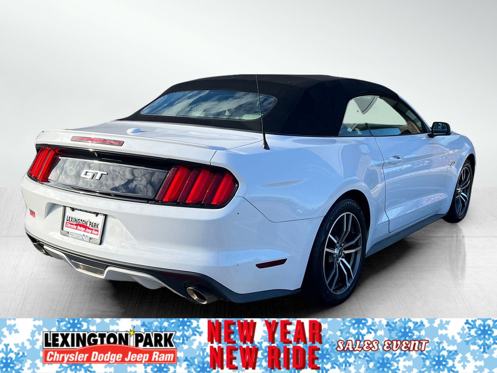 Used 2017 Ford Mustang GT Premium image 7