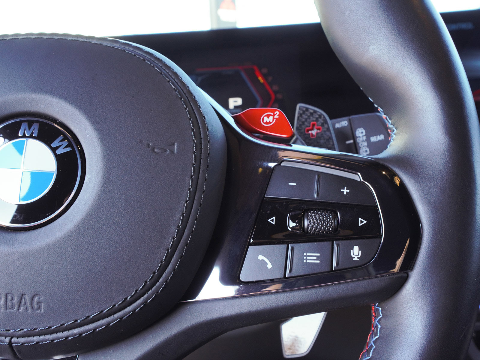 Used 2025 BMW XM image 22