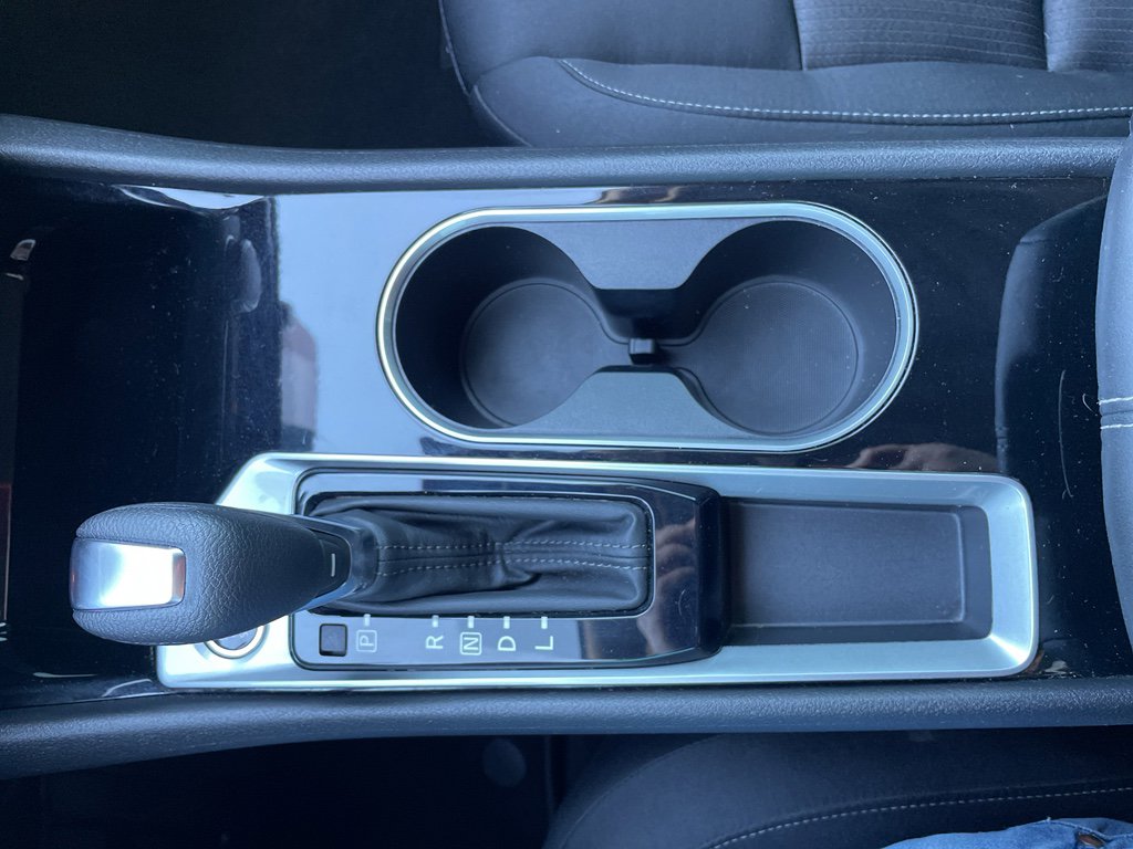 Used 2024 Nissan Altima 2.5 SV image 17