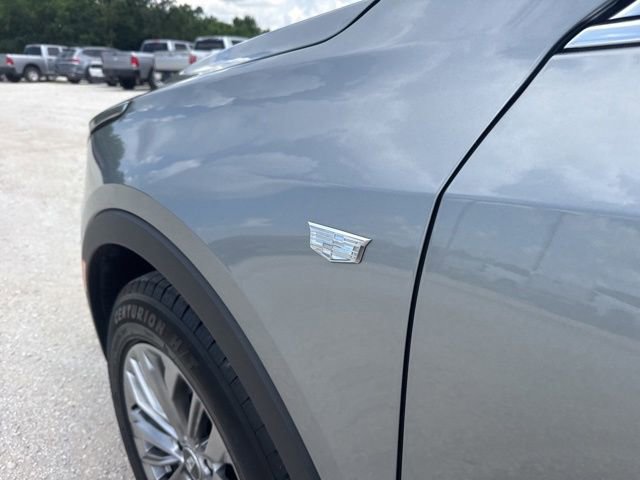 Used 2025 Cadillac XT4 Premium Luxury FWD image 9