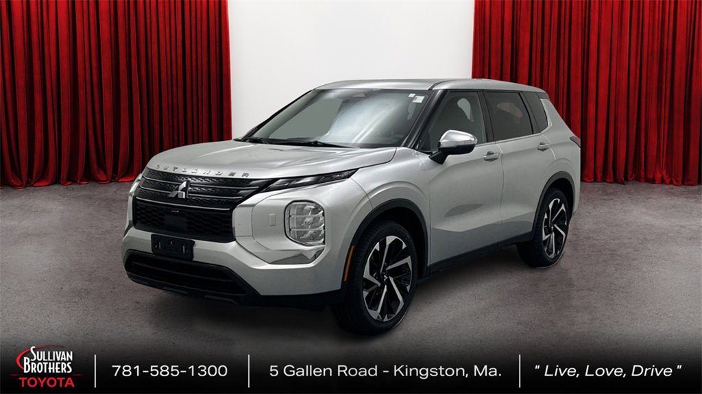 Used 2022 Mitsubishi Outlander ES image 1