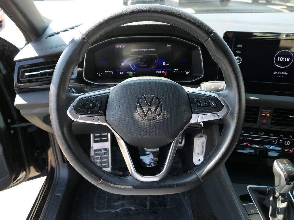 Used 2025 Volkswagen Jetta Sport FWD image 16