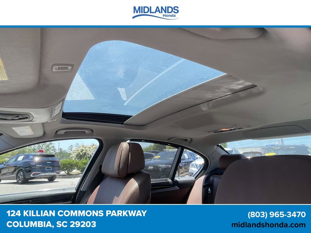 Used 2011 BMW 535i Sedan RWD image 11