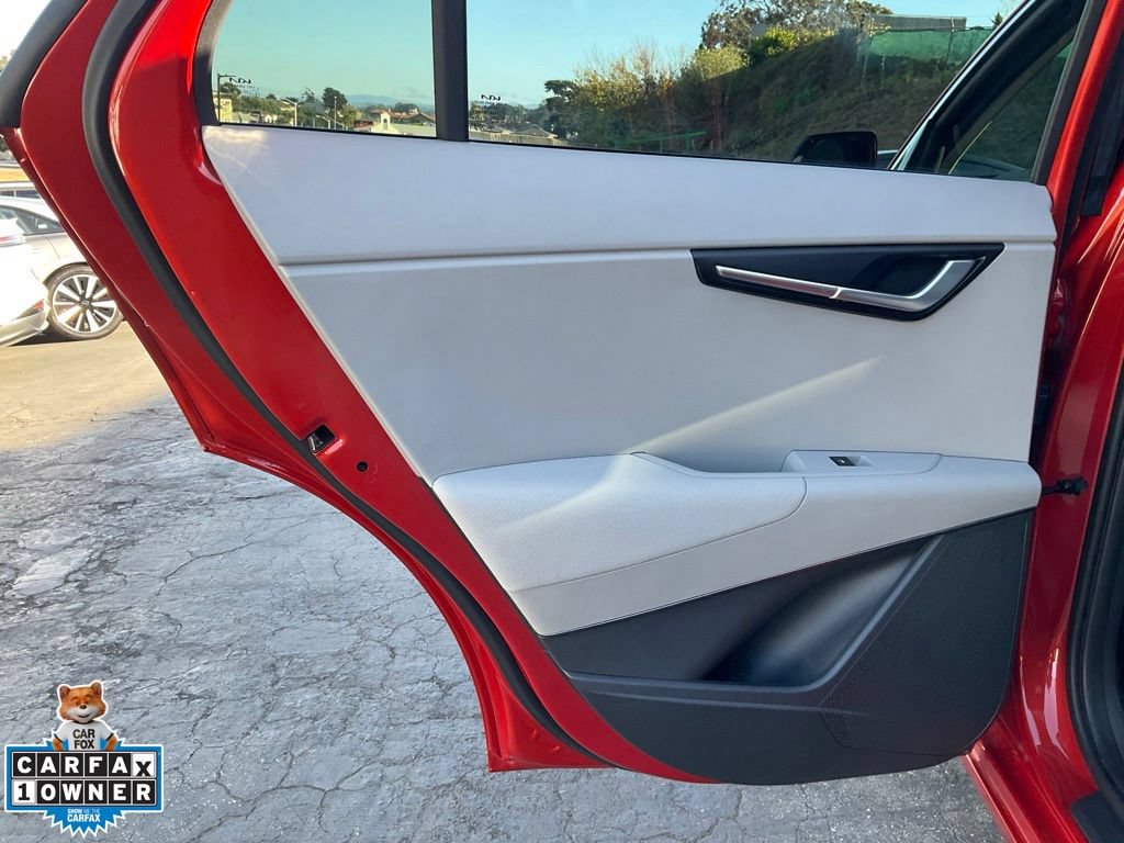 Used 2023 Kia Niro Wind FWD image 32