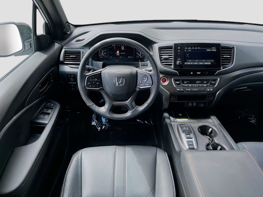 Used 2024 Honda Passport TrailSport image 23