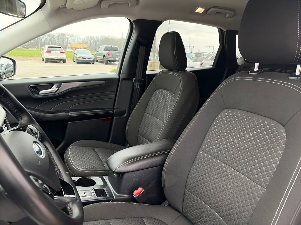 Used 2023 Ford Escape Active w/ Tech Pack #2 image 16