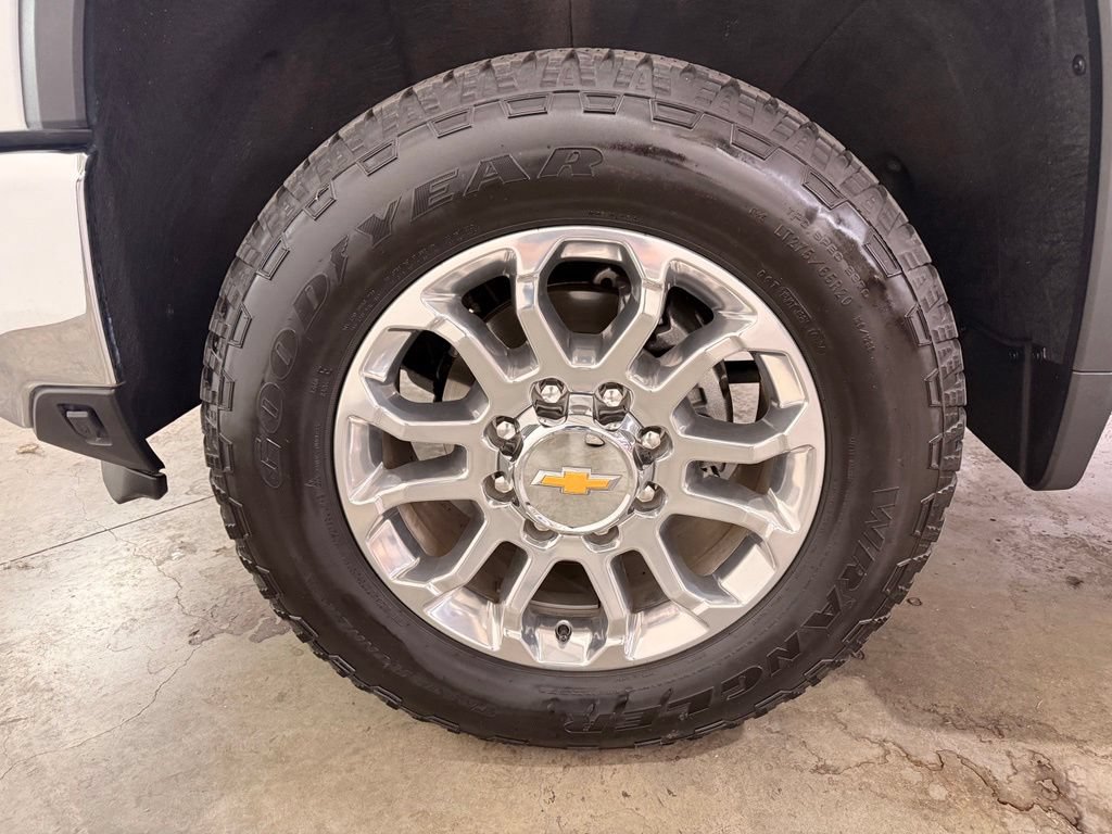 Certified 2024 Chevrolet Silverado 3500 LTZ w/ LTZ Plus Package AWD/4WD image 15