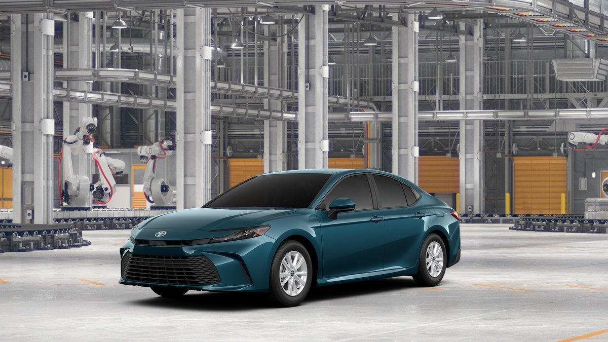 New 2026 Toyota Camry LE FWD image 1
