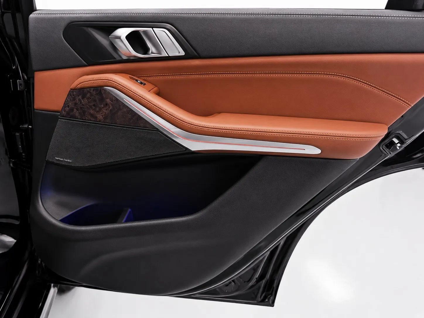 Used 2023 BMW X5 xDrive40i w/ Premium Package AWD/4WD image 24