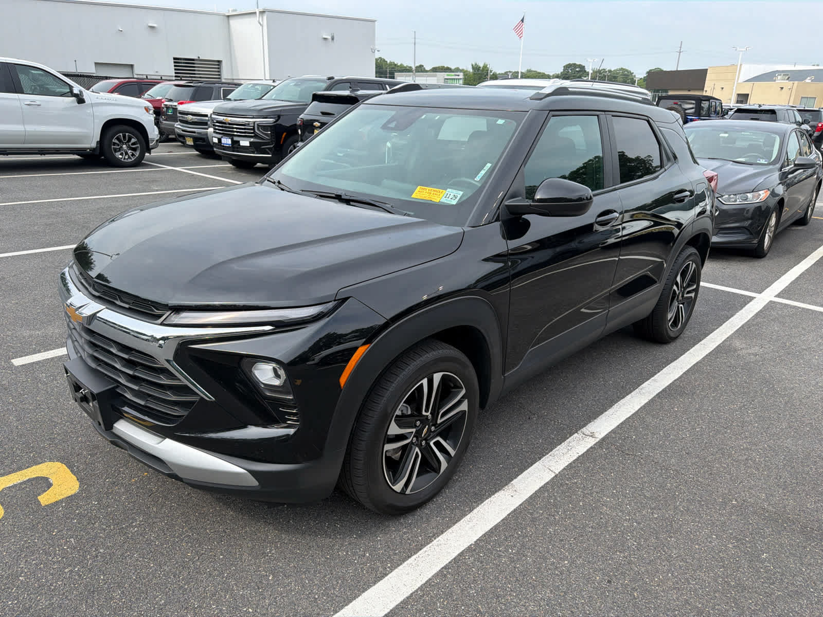 Certified 2024 Chevrolet TrailBlazer LT w/ LT Cold Weather Package FWD image 6