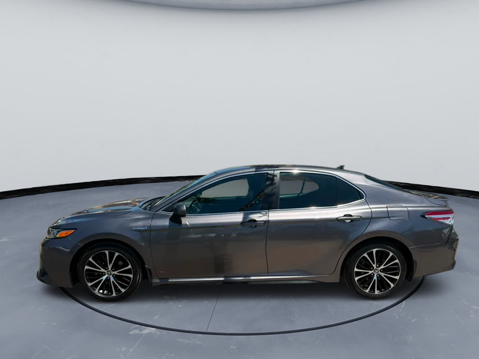 Used 2020 Toyota Camry SE FWD image 4