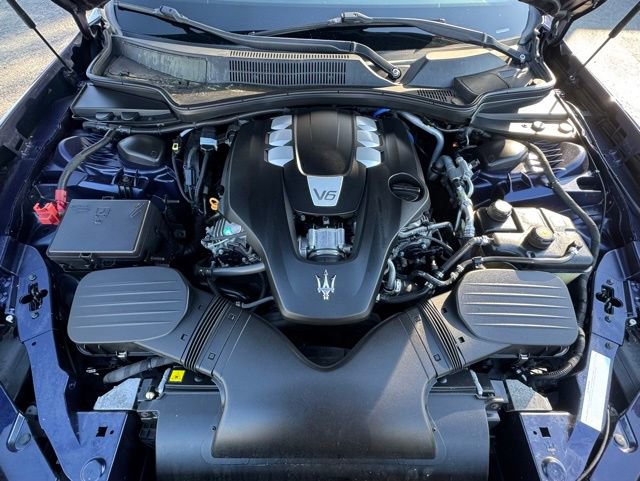 Used 2018 Maserati Ghibli image 2