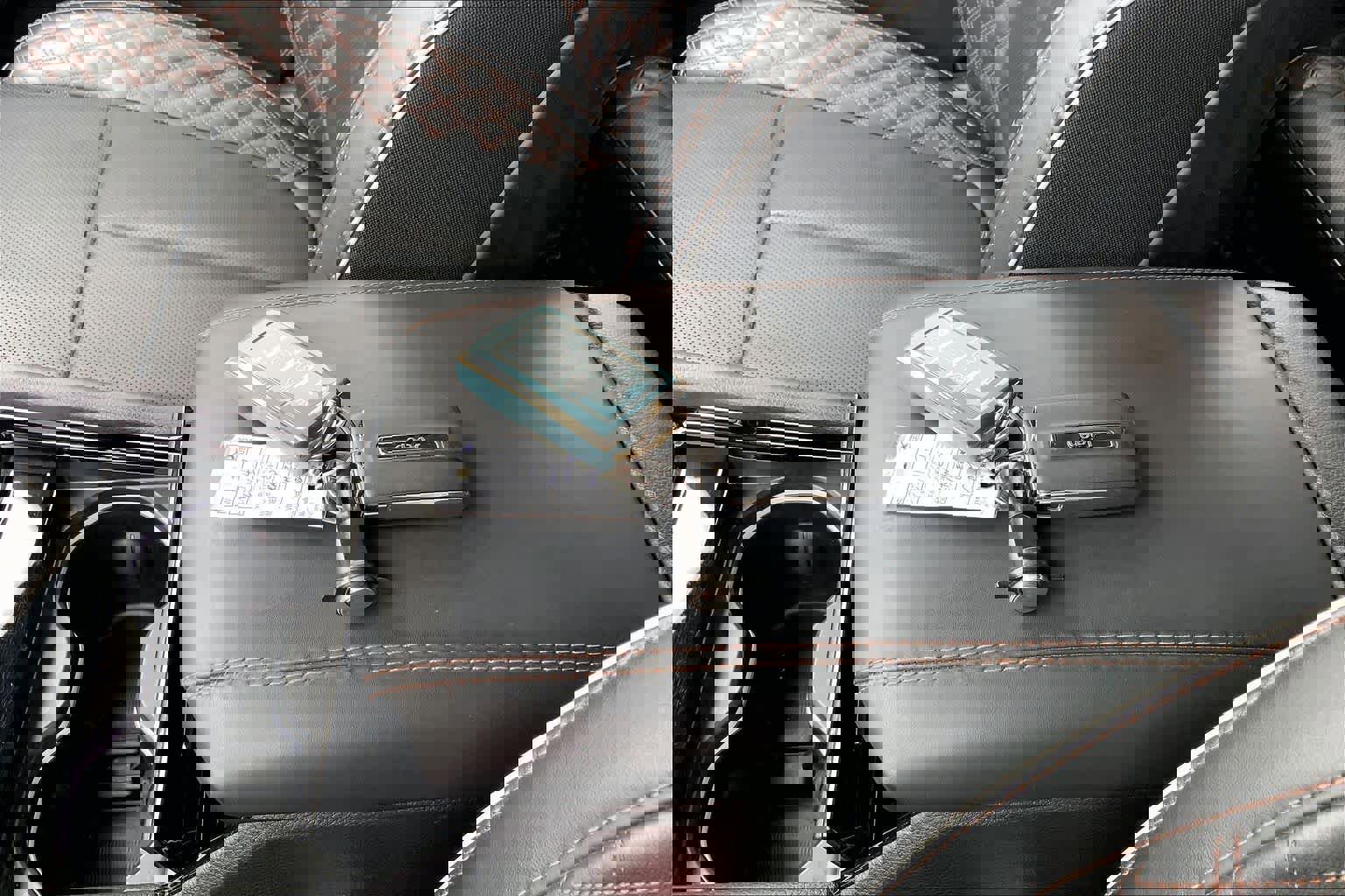 Used 2025 Jeep Grand Cherokee Summit w/ Obsidian Package image 15