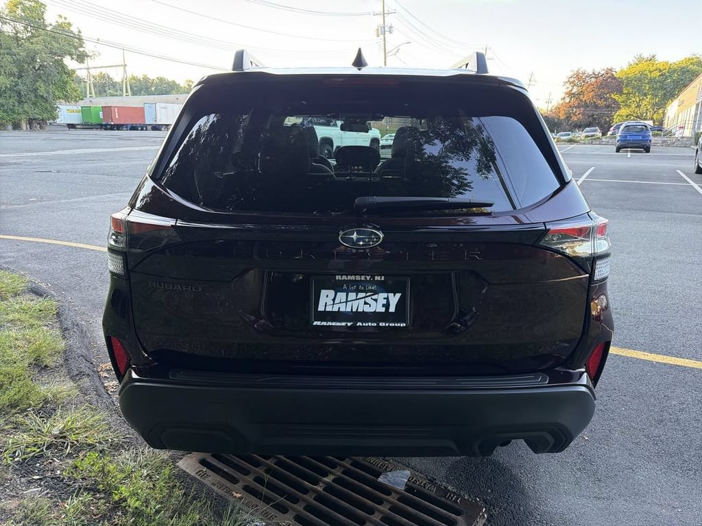 Used 2026 Subaru Forester Premium AWD/4WD image 26