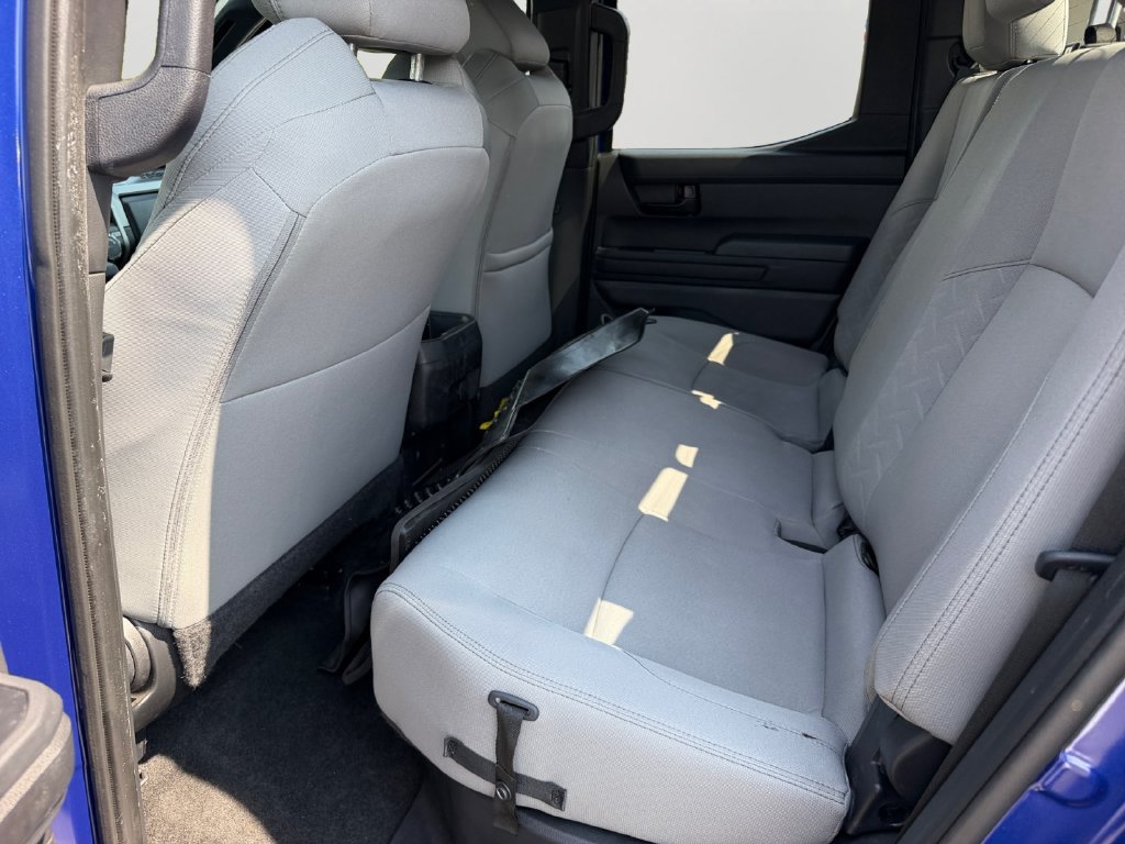 Certified 2024 Toyota Tacoma SR5 AWD/4WD image 12