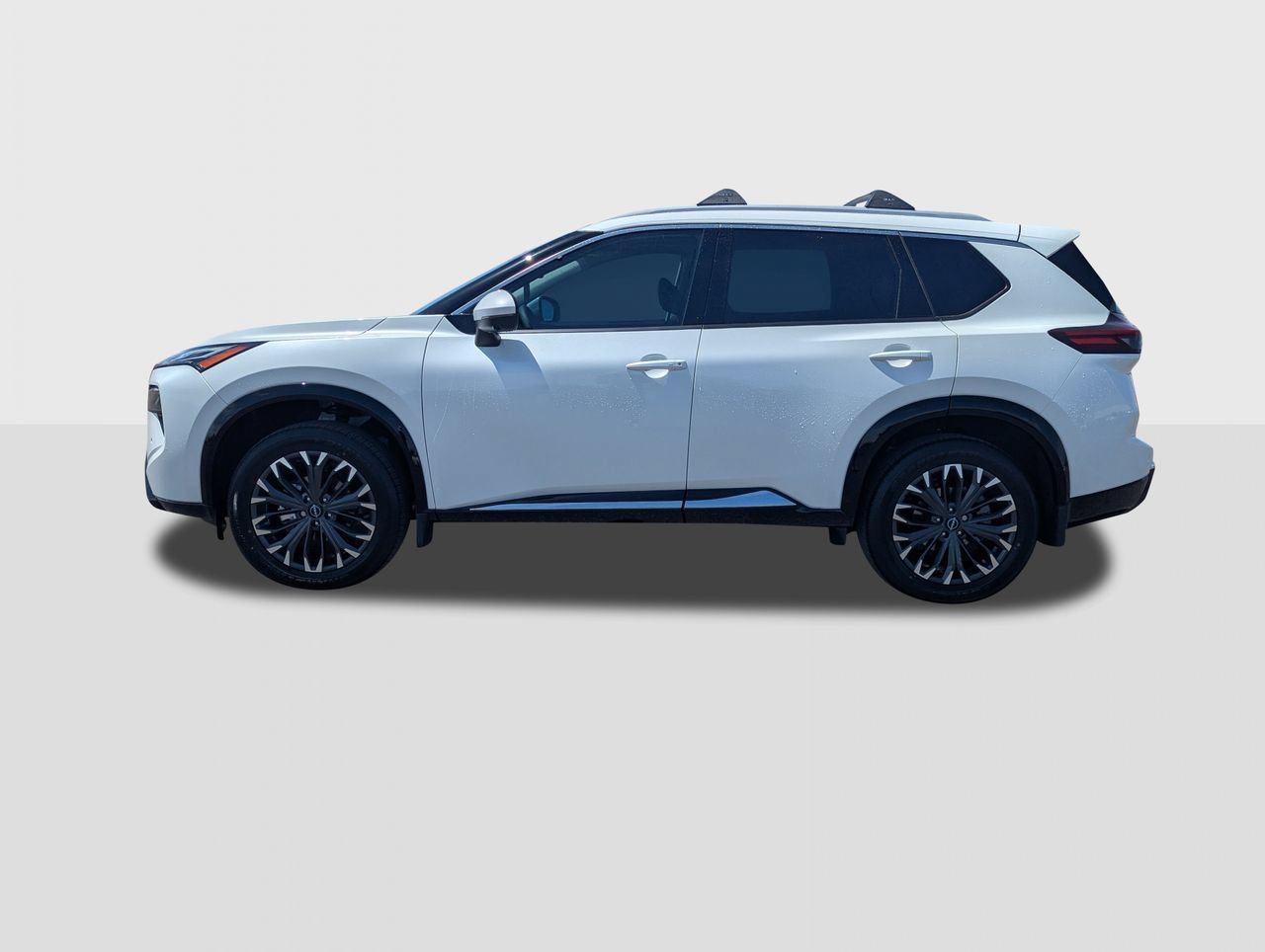New 2026 Nissan Rogue Platinum w/ Platinum Premium Package AWD/4WD image 2