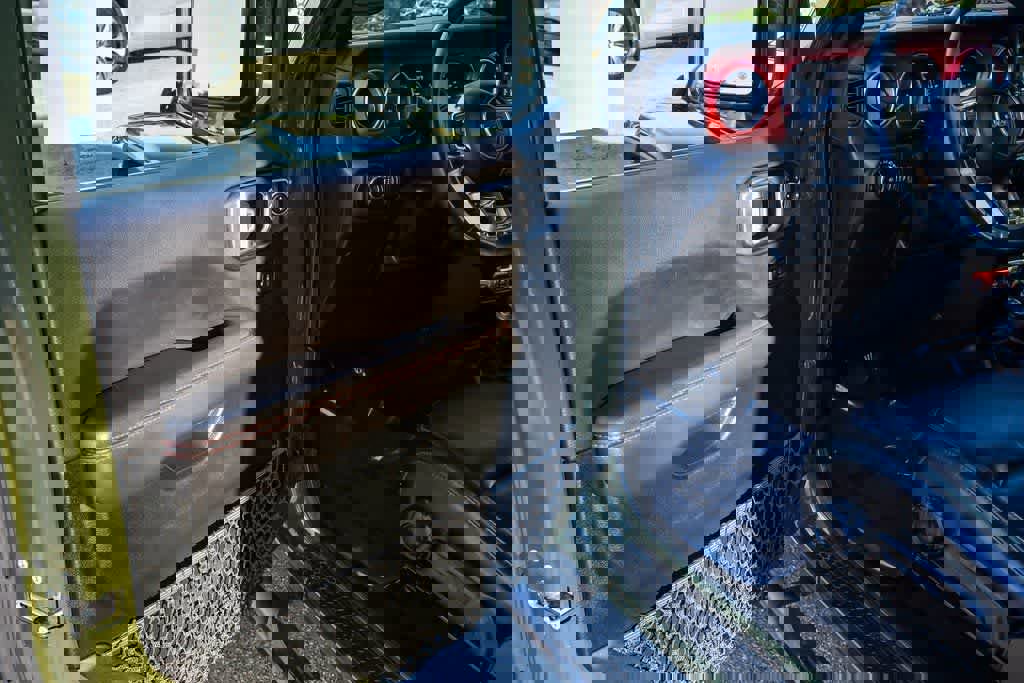 Used 2021 Jeep Wrangler Unlimited Rubicon image 23