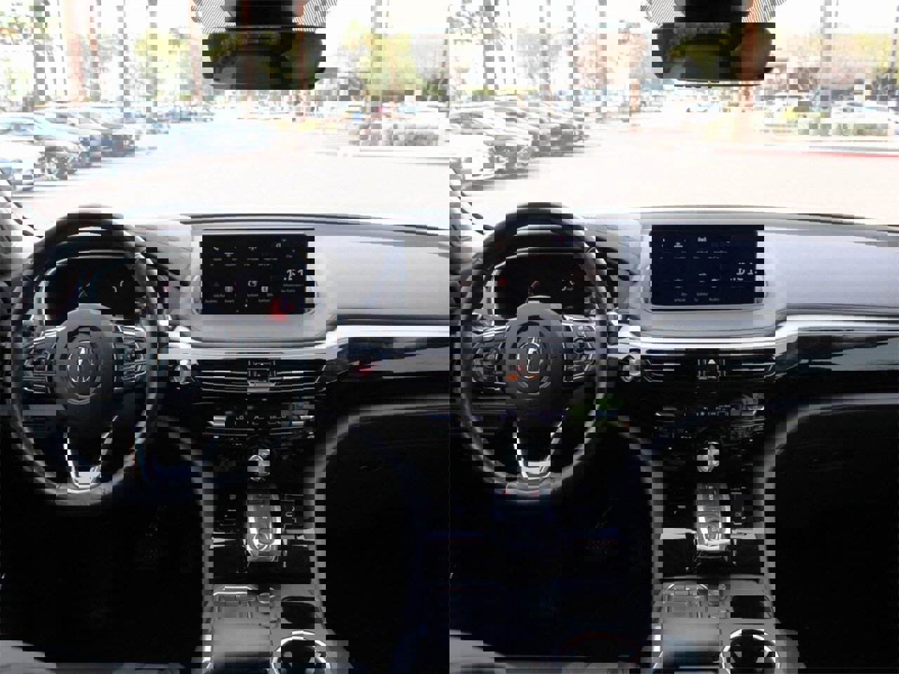 Used 2023 Acura MDX FWD image 12