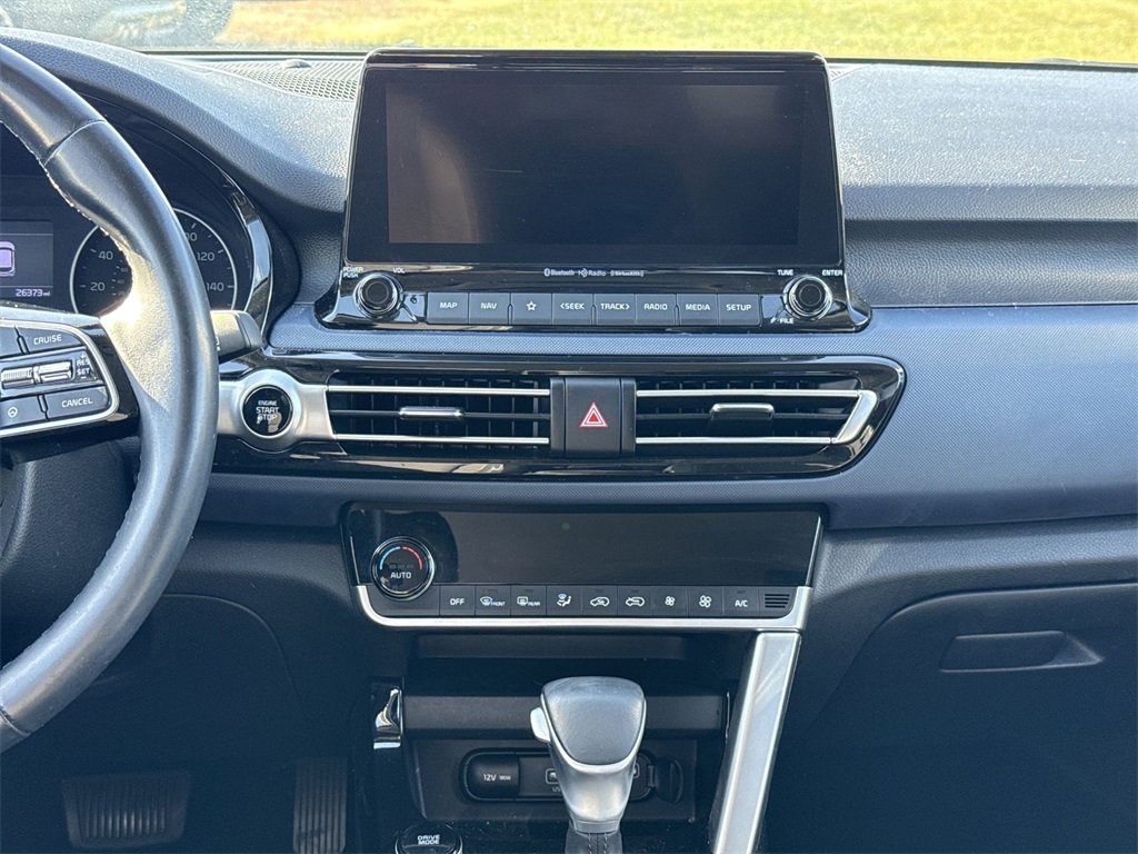 Used 2023 Kia Seltos S w/ Navigation Package image 12