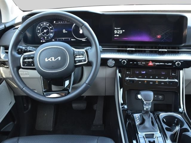 Used 2024 Kia Carnival SX Prestige FWD image 12