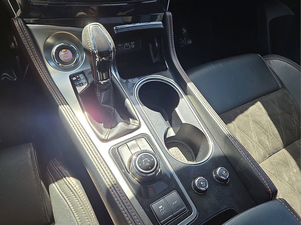 Used 2023 Nissan Maxima SR w/ Sport Mat Group image 30
