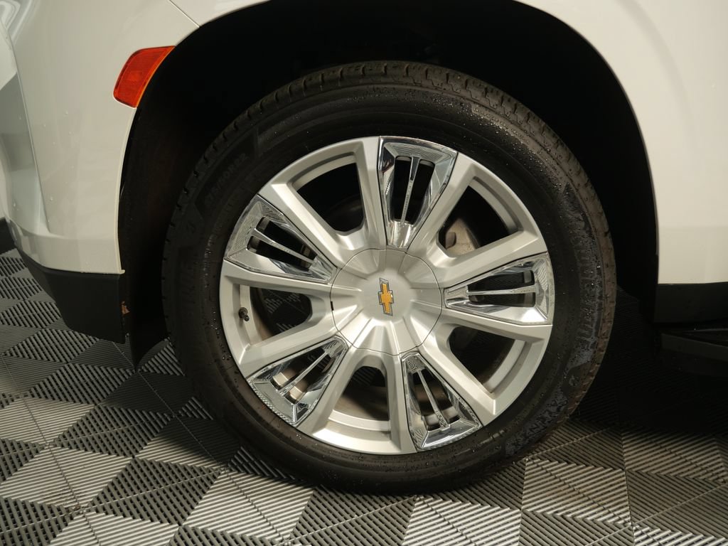 Used 2023 Chevrolet Tahoe High Country AWD/4WD image 8