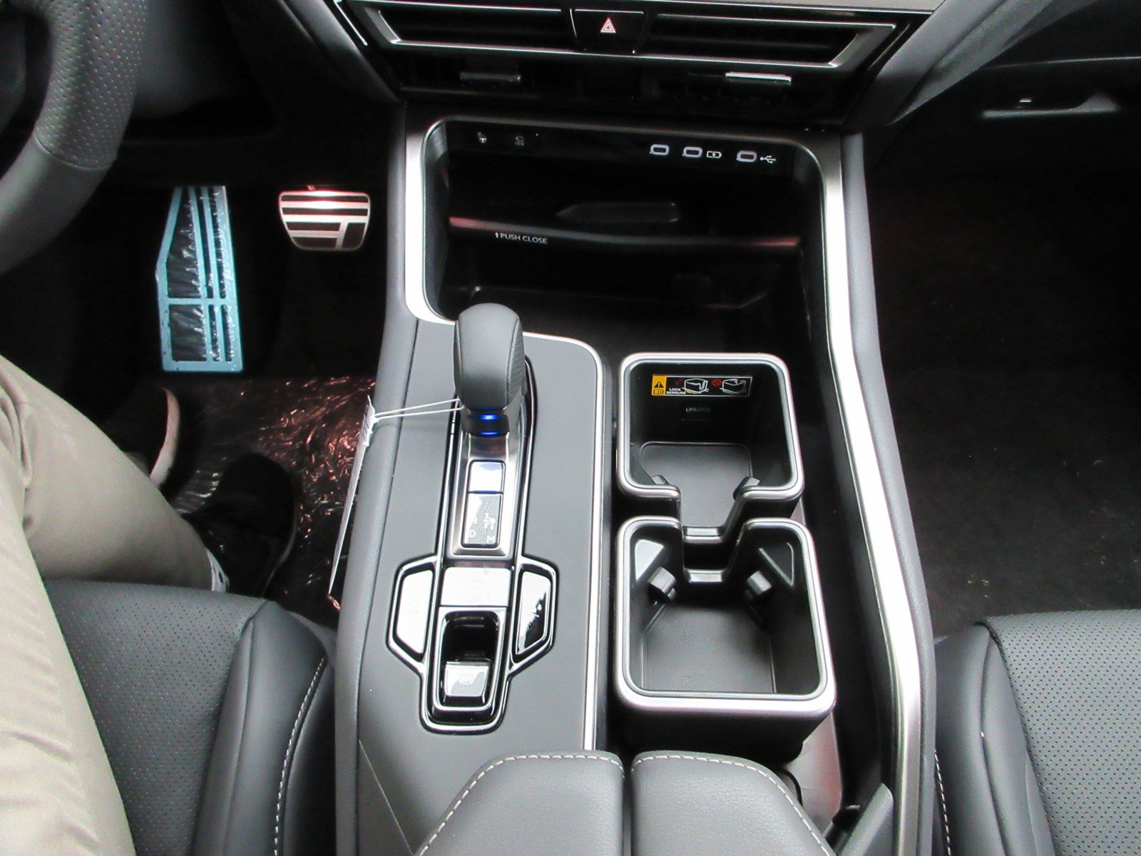 New 2026 Lexus TX 500h AWD image 49