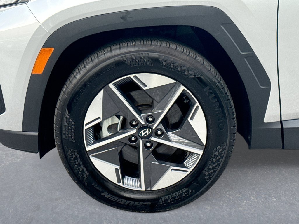Used 2026 Hyundai Tucson SEL Plus FWD image 18