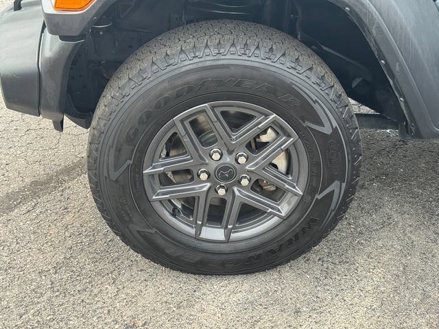Certified 2024 Jeep Wrangler Unlimited Sport AWD/4WD image 10