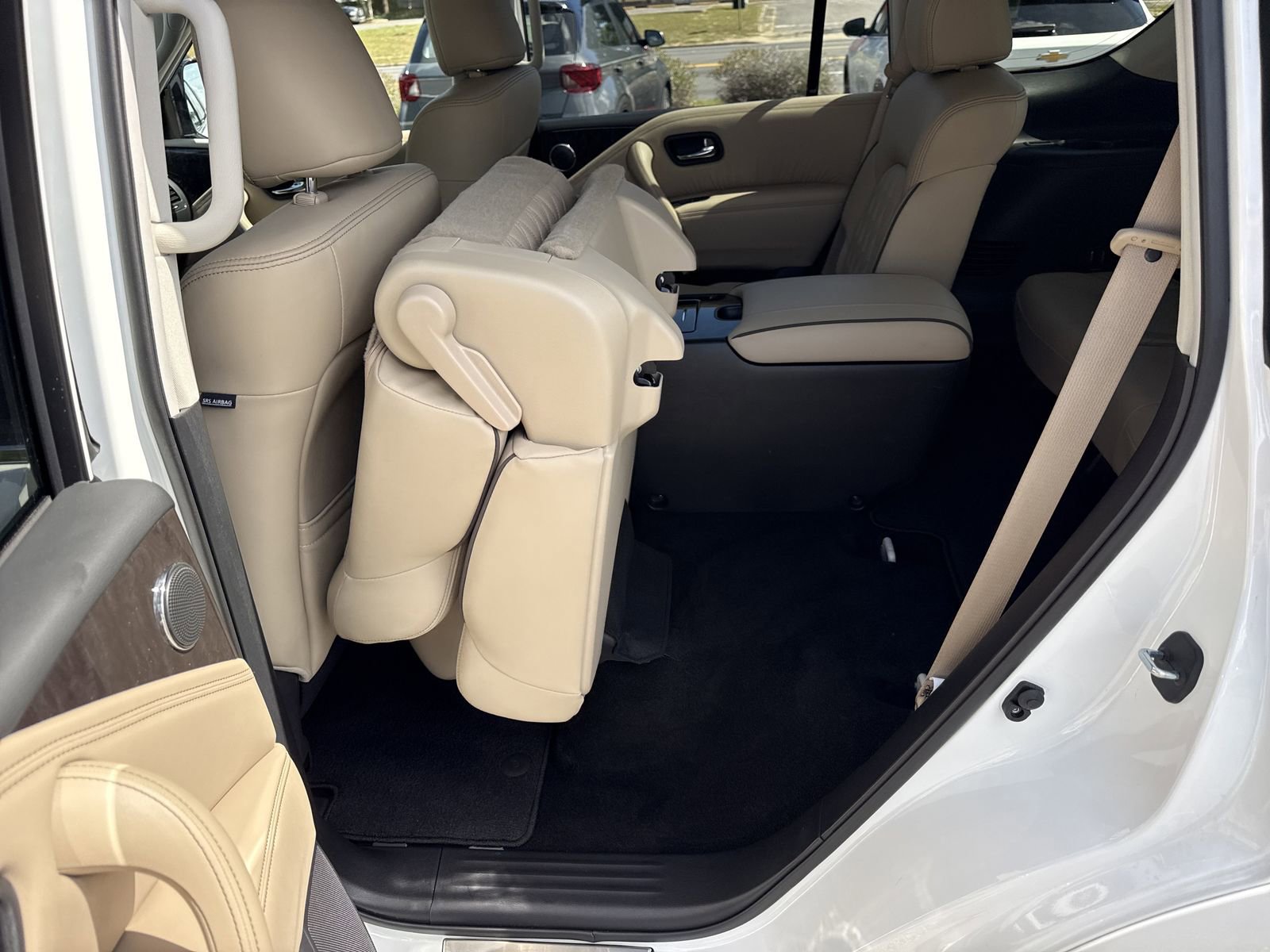 Used 2024 Nissan Armada Platinum w/ Captain's Chairs Package AWD/4WD image 11